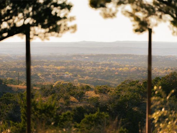 20801 Hamilton Pool RD, Austin, TX 78738