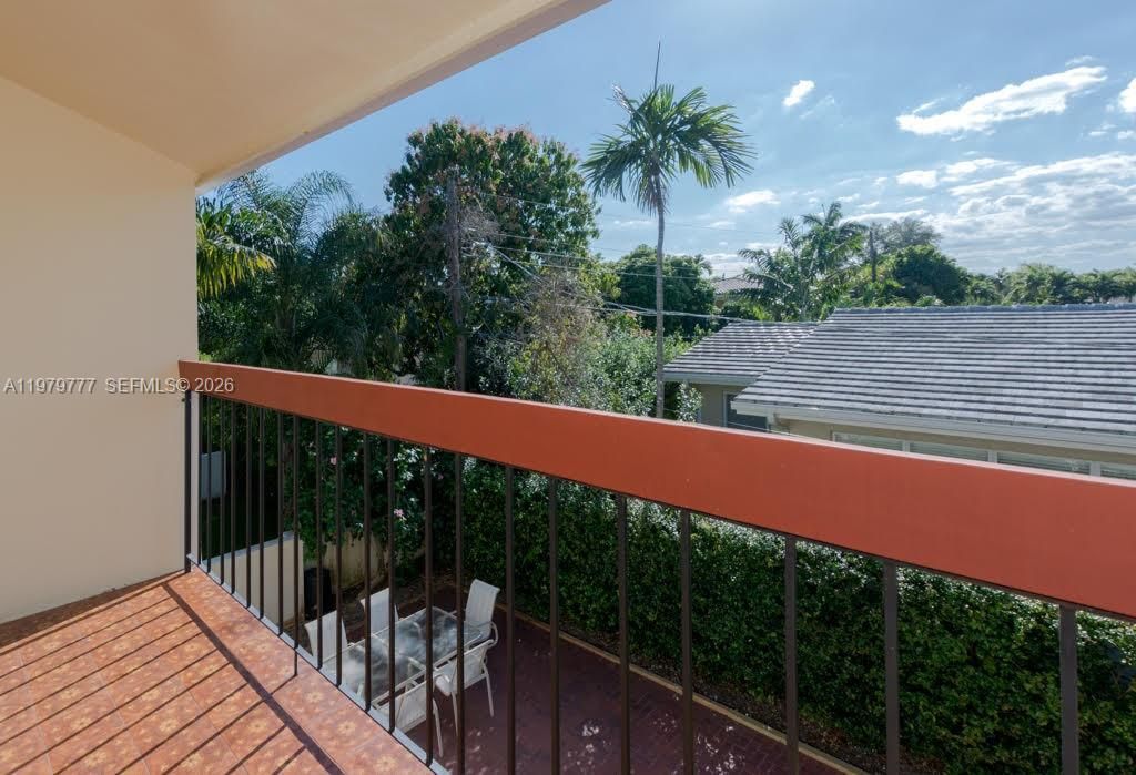 4950 San Amaro Dr, Coral Gables, FL 33146 Photo