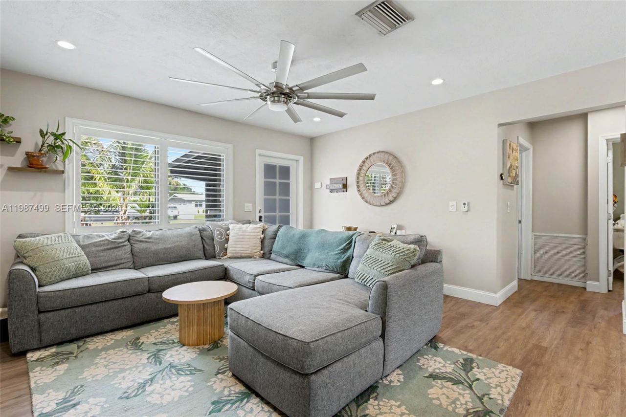 3460 SW 16th Ct, Fort Lauderdale, FL 33312 Photo