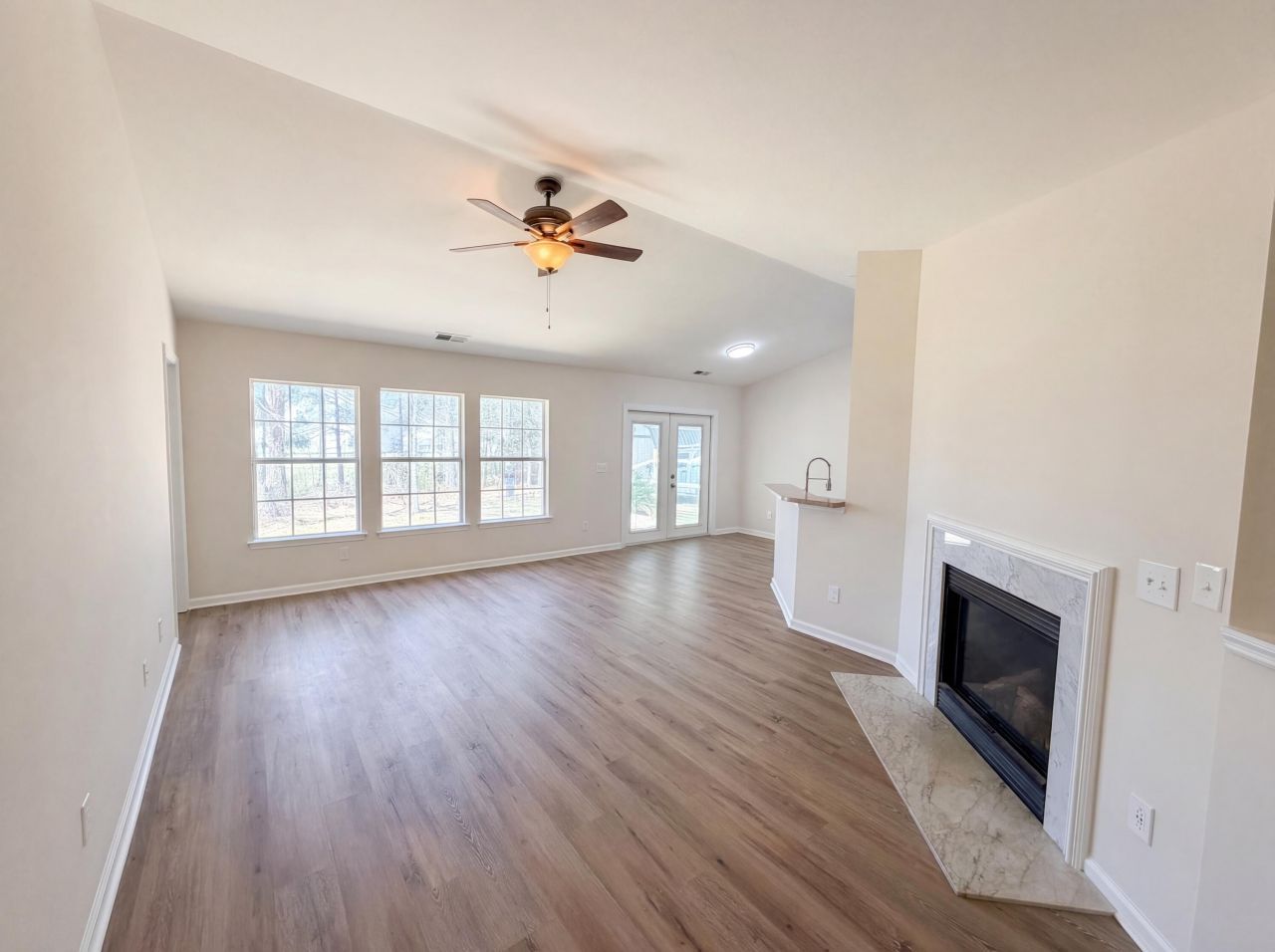 9794 Stockport Circle Photo 6