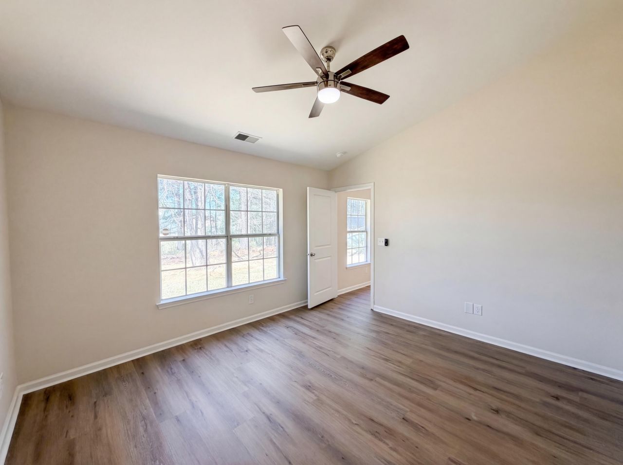 9794 Stockport Circle Photo 8