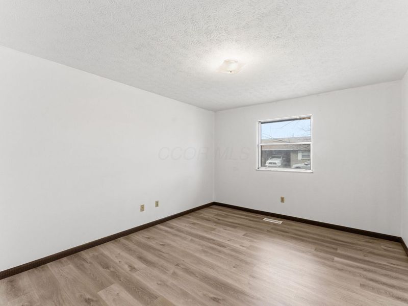 1213 Woodbrook Court, Unit 34, Columbus, OH 43223 Photo 12