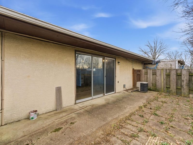 1213 Woodbrook Court, Unit 34, Columbus, OH 43223 Photo 21