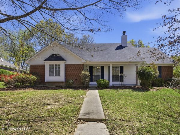 100 Glenwood Drive, Madison, MS 39110