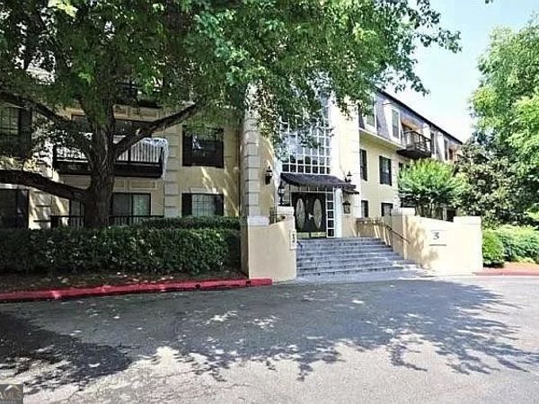 3202 Pine Heights Drive NE, Atlanta, GA 30324