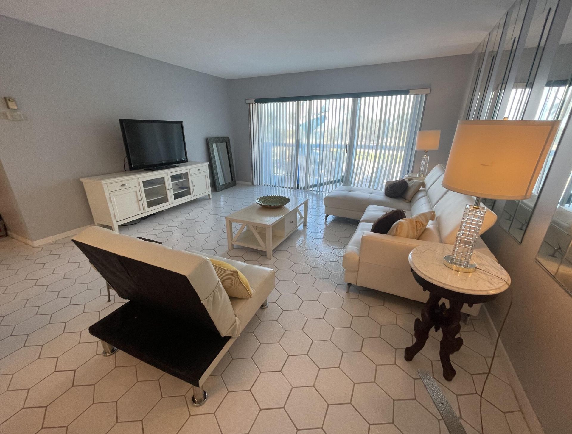 2600 N Flagler Drive, Unit 301, West Palm Beach, FL 33407 Photo