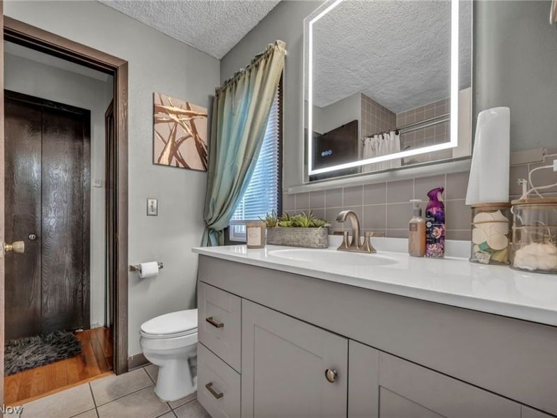 13800 Milo Road, Garfield Heights, OH 44125 Photo 24