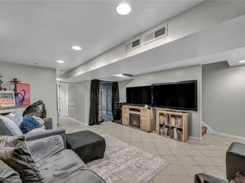 13800 Milo Road, Garfield Heights, OH 44125 Photo 26