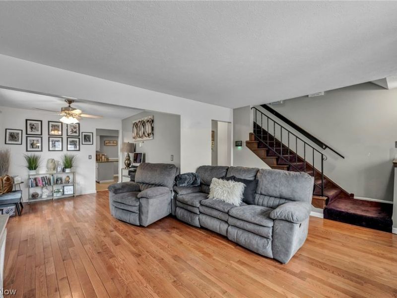 13800 Milo Road, Garfield Heights, OH 44125 Photo 4