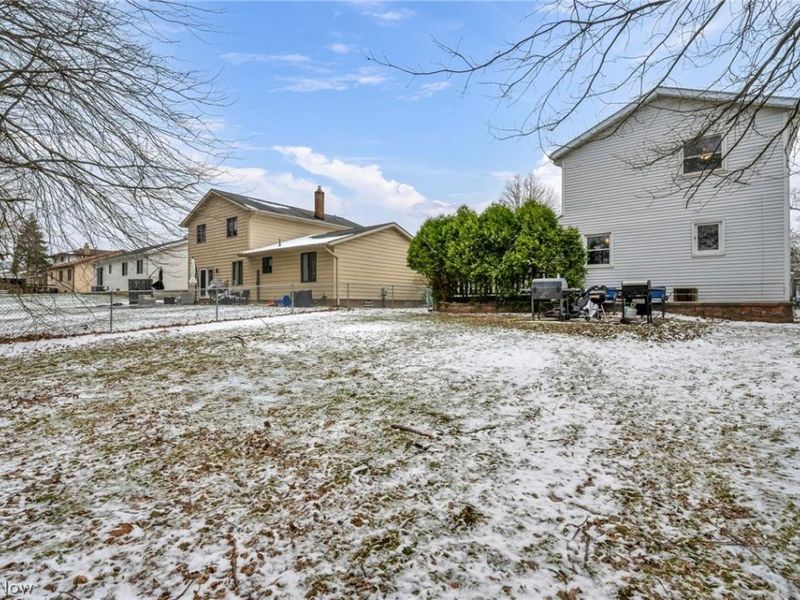 13800 Milo Road, Garfield Heights, OH 44125 Photo 41