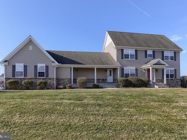 1920 PRESERVE LANE , PALMYRA, PA 17078