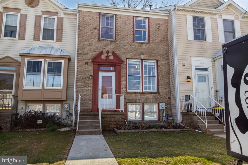 667 Corsica Avenue, Bear, DE 19701 Main Photo