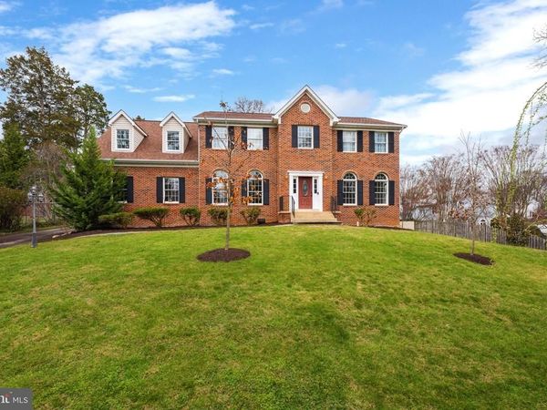 3400 WOODLAND LANE, ALEXANDRIA, VA 22309