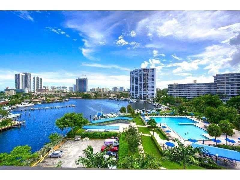 500 Three Islands Boulevard, Unit L15, Hallandale Beach, FL 33009 Photo