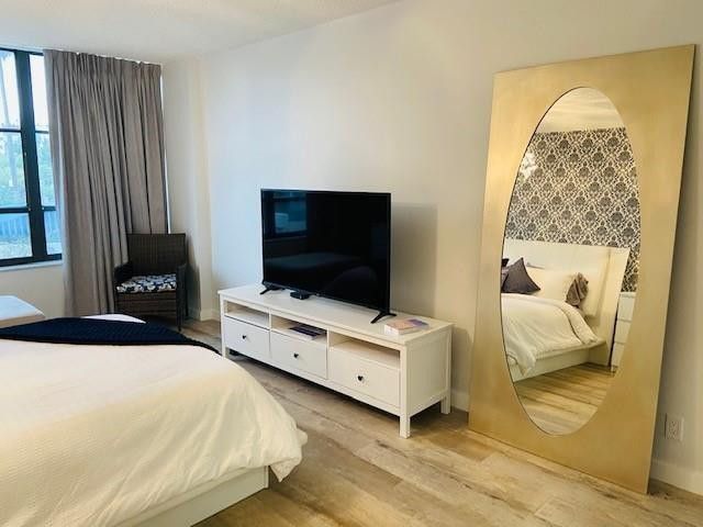 500 Three Islands Boulevard, Unit L15, Hallandale Beach, FL 33009 Photo