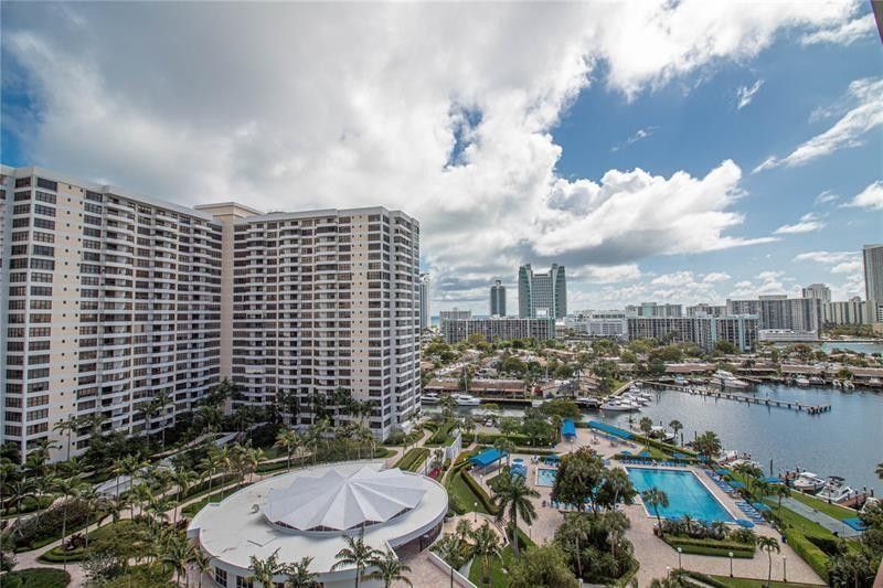 500 Three Islands Boulevard, Unit L15, Hallandale Beach, FL 33009 Photo