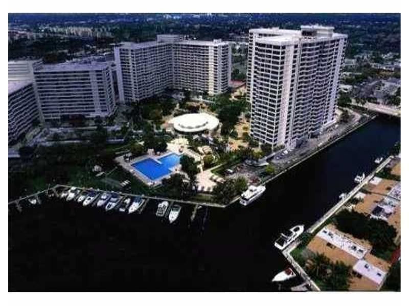 500 Three Islands Boulevard, Unit L15, Hallandale Beach, FL 33009 Photo