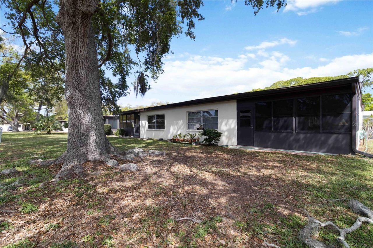 6215 Green View Circle, Unit 74, Sarasota, FL 34231 Photo