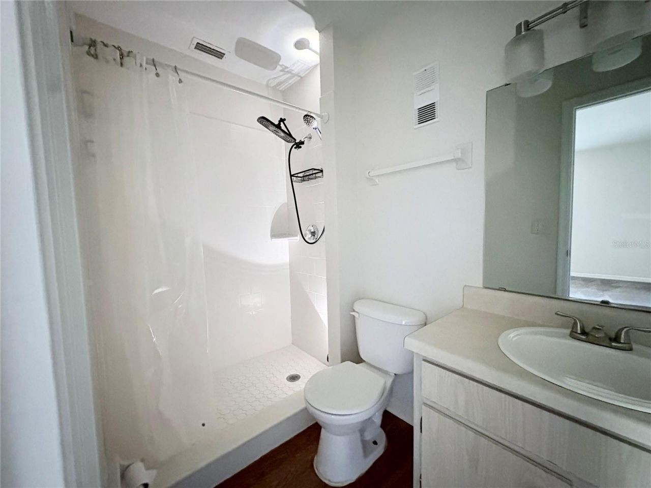 204 Pompano Drive Se, Unit D, Saint Petersburg, FL 33705 Photo