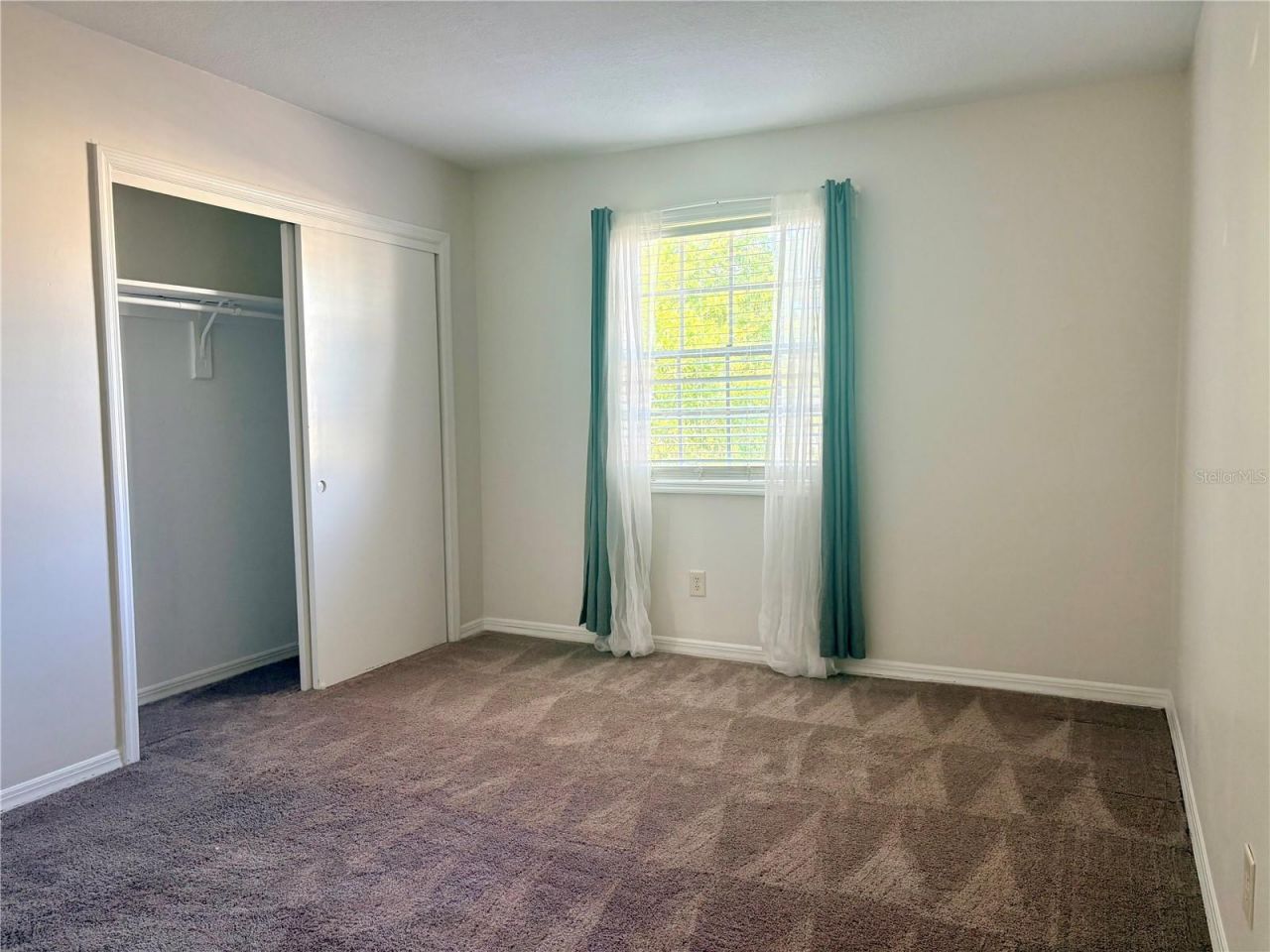 204 Pompano Drive Se, Unit D, Saint Petersburg, FL 33705 Photo