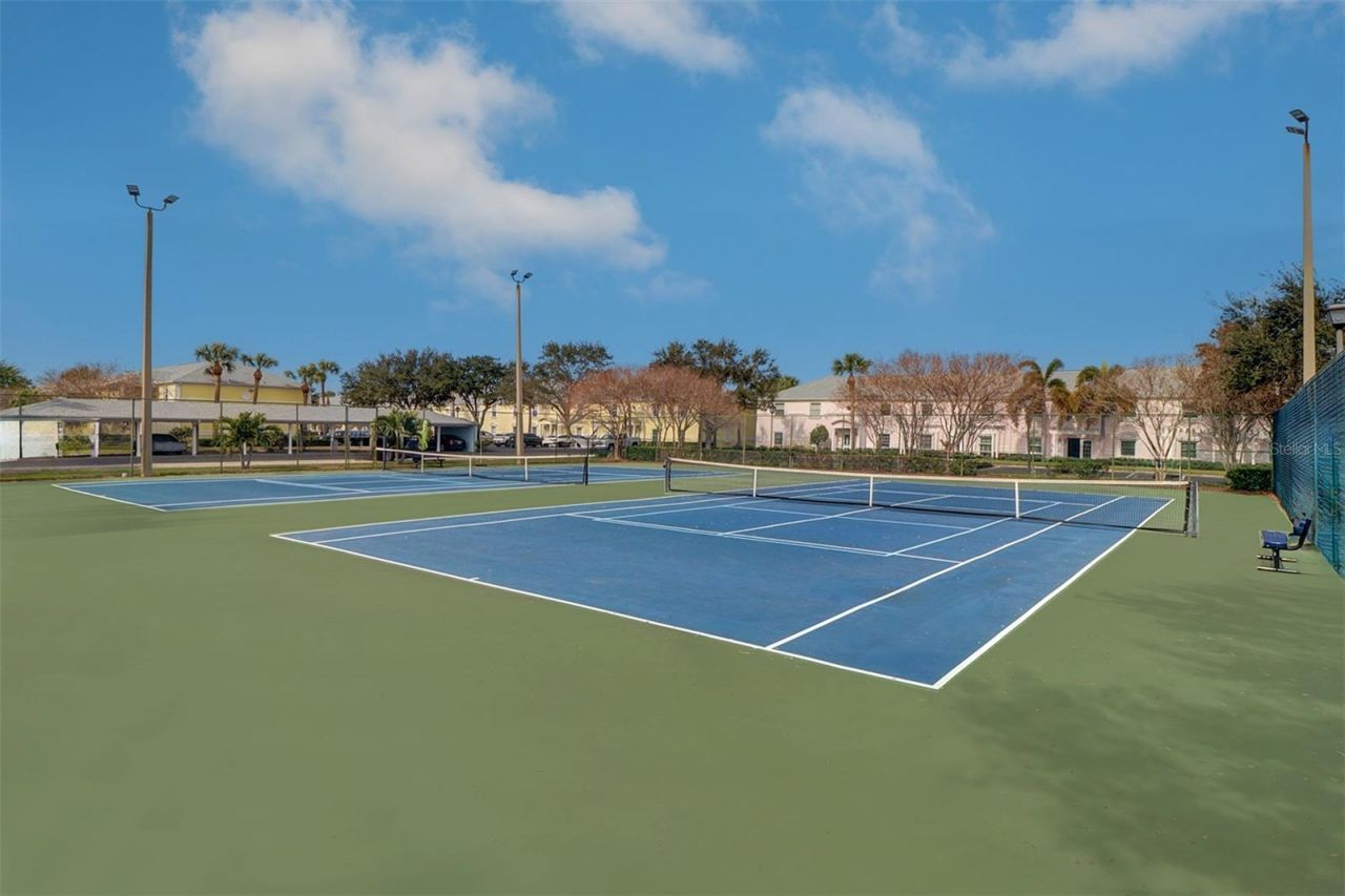 204 Pompano Drive Se, Unit D, Saint Petersburg, FL 33705 Photo