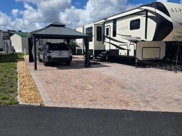 2537 LEMONWOOD AVENUE , CLERMONT, FL 34714