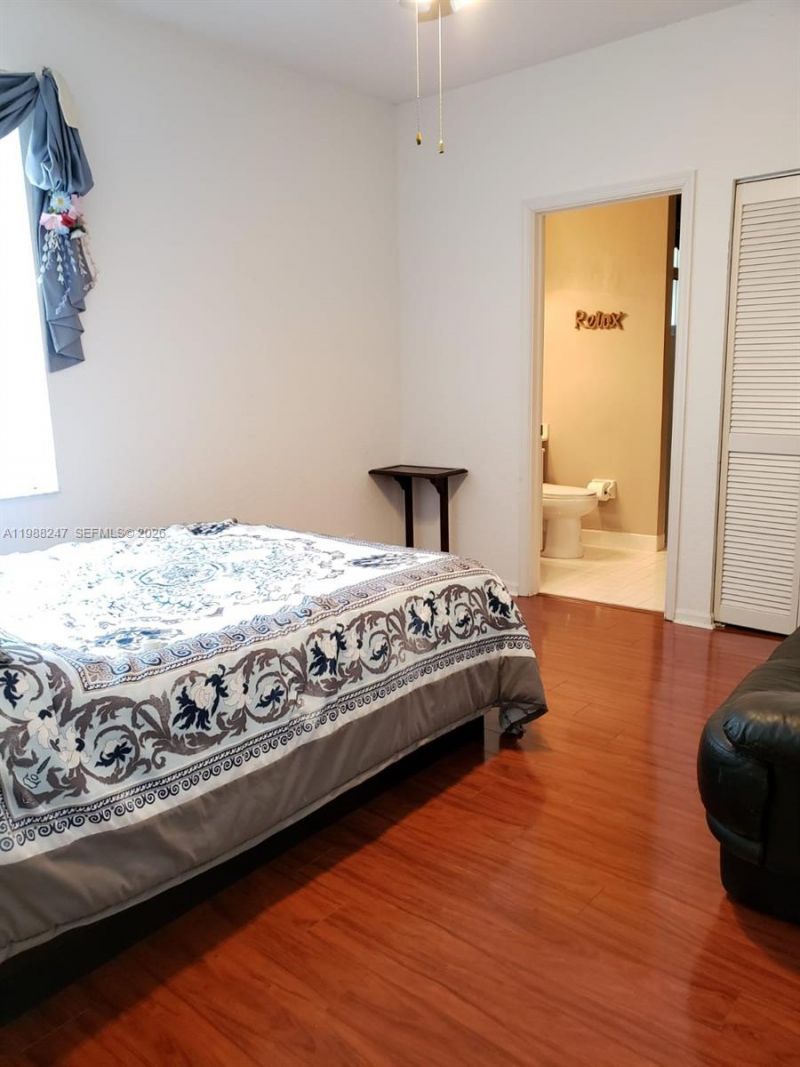 1582 NW 182nd Way , Pembroke Pines, FL 33029 Photo