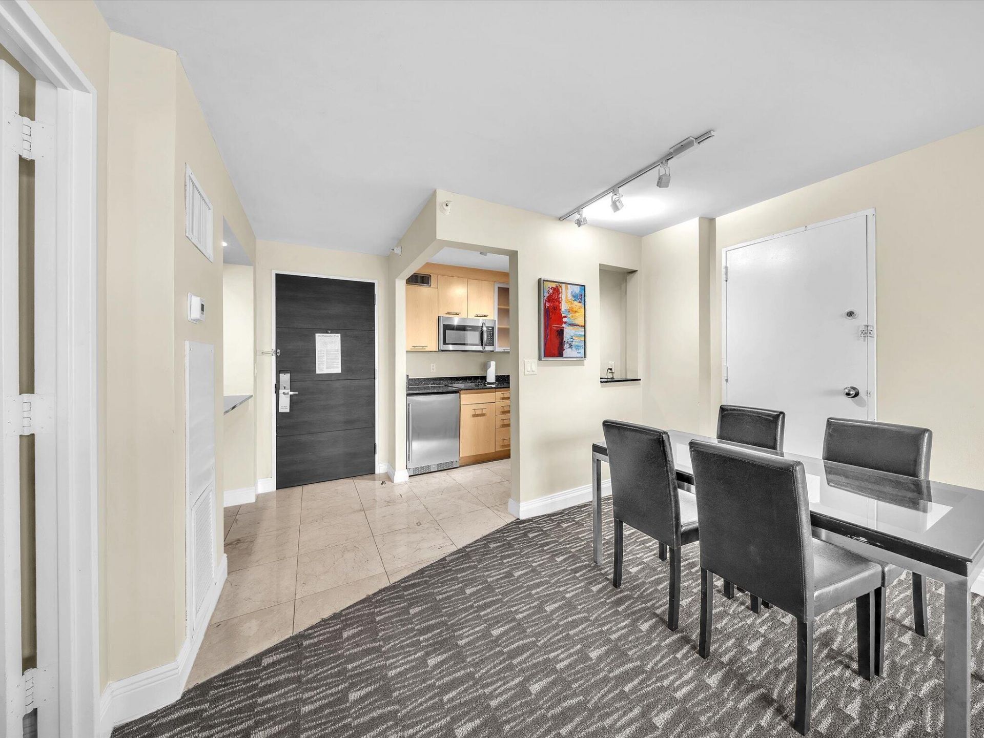 2670 E Sunrise Boulevard, Unit 520, Fort Lauderdale, FL 33304 Photo