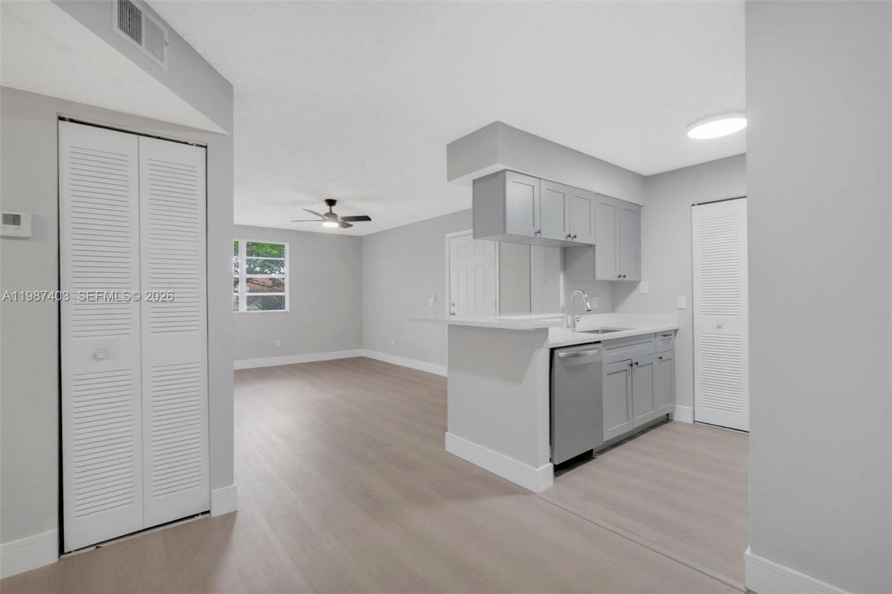 1247 SW 46th Ave, Unit 1314, Pompano Beach, FL 33069 Photo