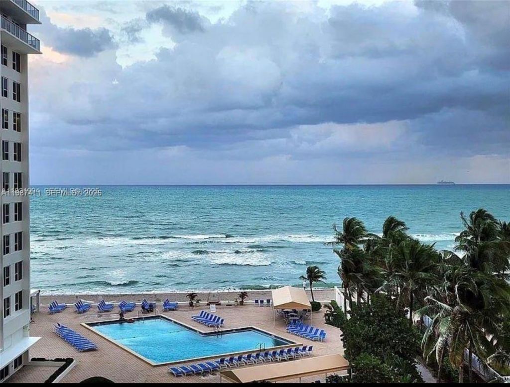 3505 S Ocean Dr, Unit 1018, Hollywood, FL 33019 Main Photo