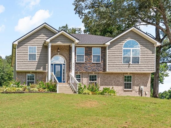 3771 Chapel Hill Rd , Clarksville, TN 37040