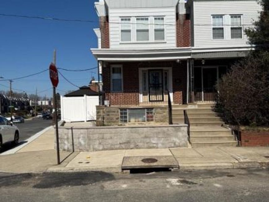 345 Stevens St, Philadelphia, PA 19111 Main Photo