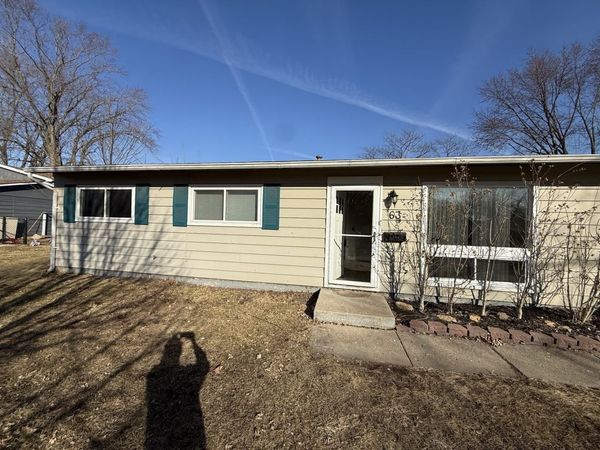 63 Hubbard Way , Montgomery, IL 60538