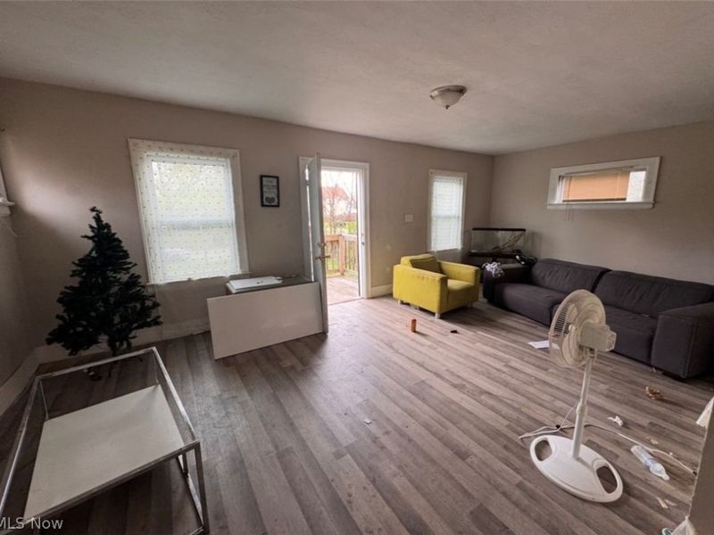 3517 E 129th Street, Cleveland, OH 44105 Photo 5
