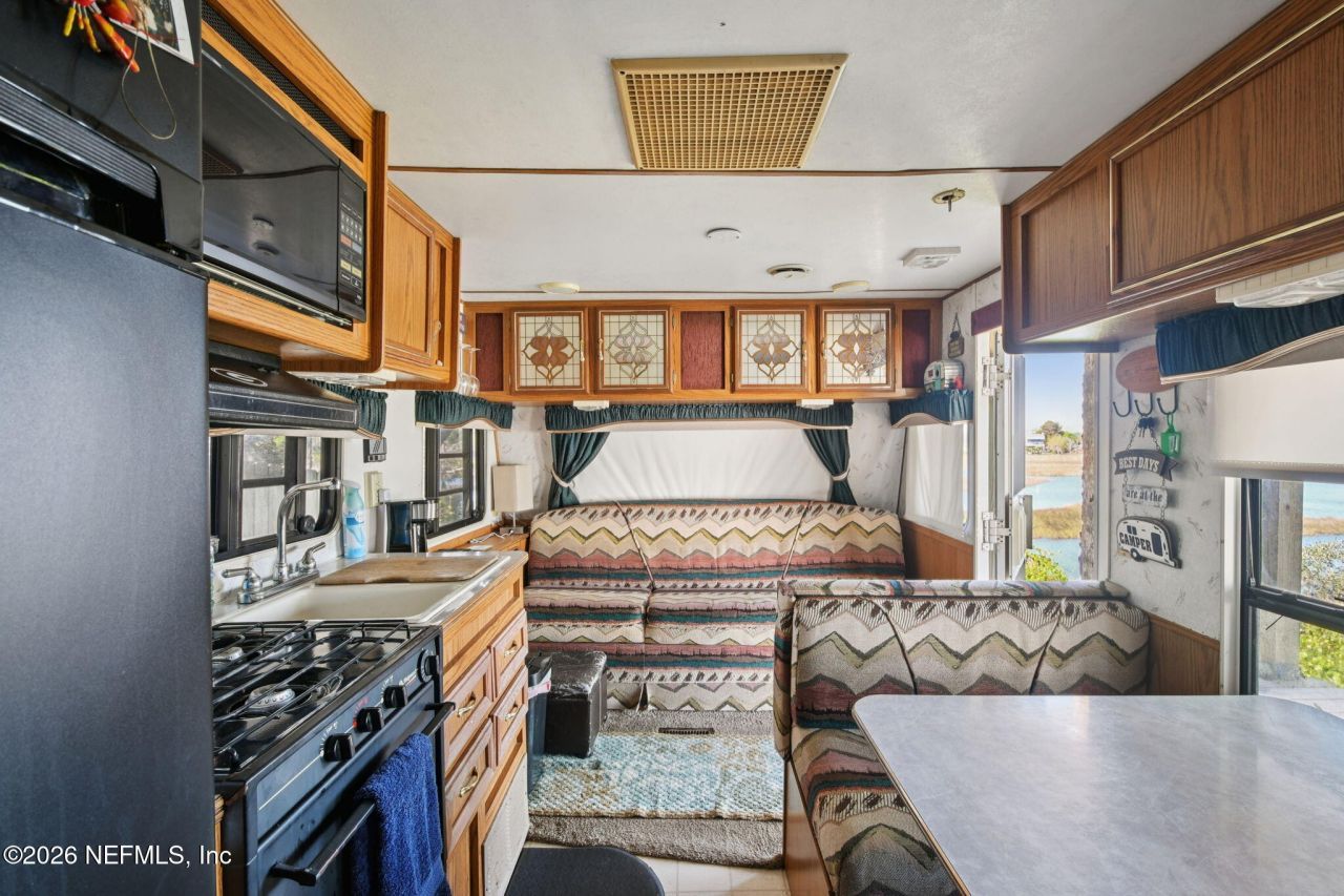 5577 Heckscher Drive, Unit 17, Jacksonville, FL 32226 Photo