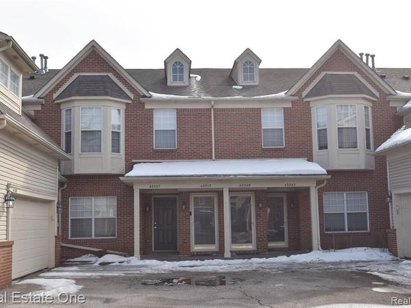43513 Pendleton Circle, Sterling Heights, MI 48313