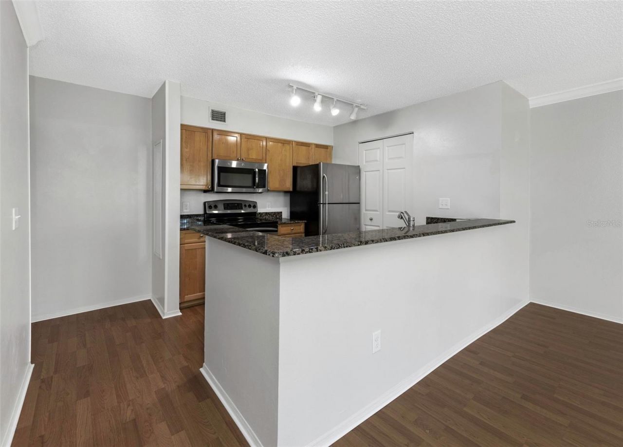 2400 Feather Sound Drive, Unit 412, Clearwater, FL 33762 Photo