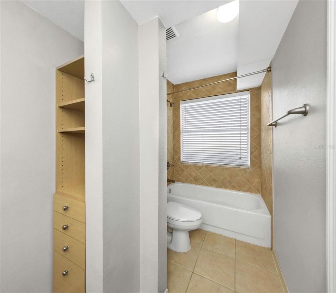 2400 Feather Sound Drive, Unit 412, Clearwater, FL 33762 Photo
