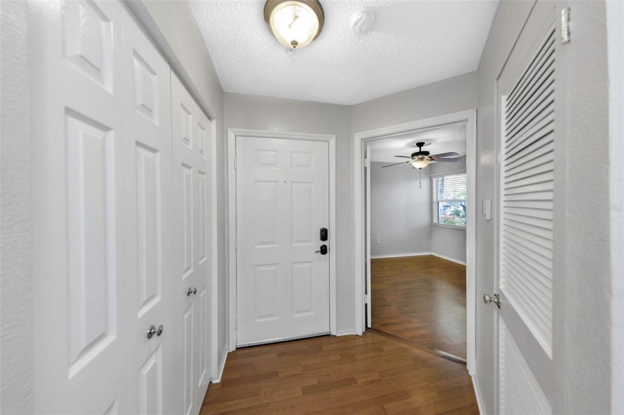 2400 Feather Sound Drive, Unit 412, Clearwater, FL 33762 Photo