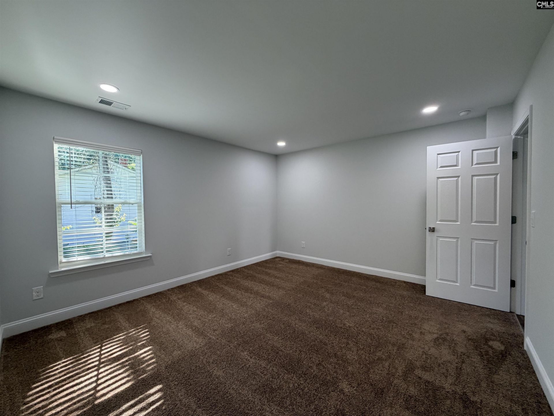 2826 Truman Street Photo 13