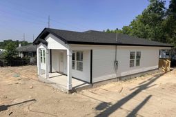 2826 Truman Street photo 4