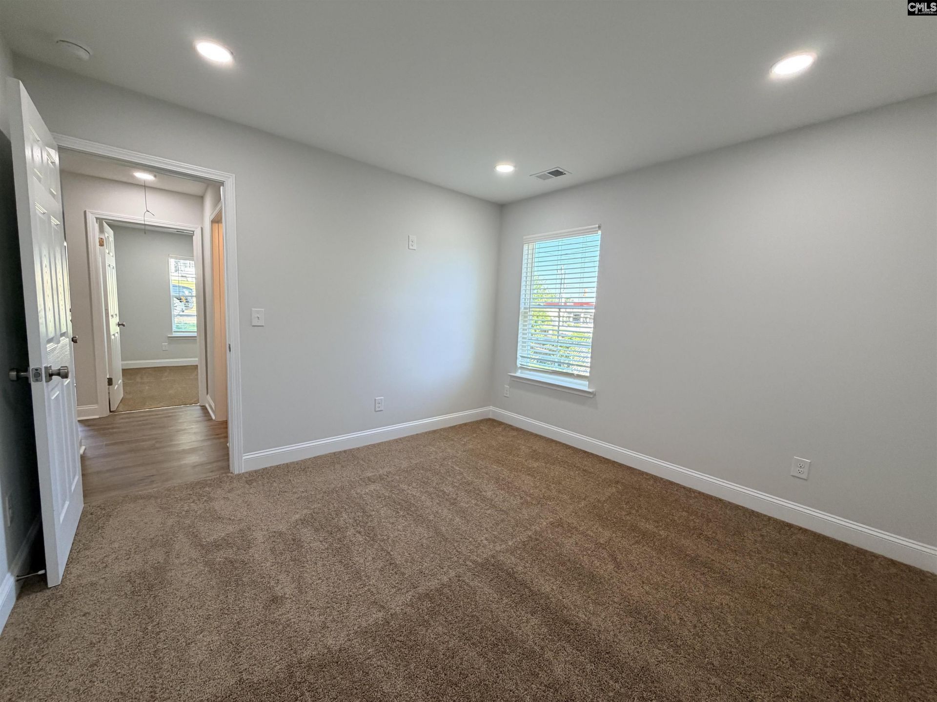 2826 Truman Street Photo 23
