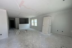 2826 Truman Street photo 4