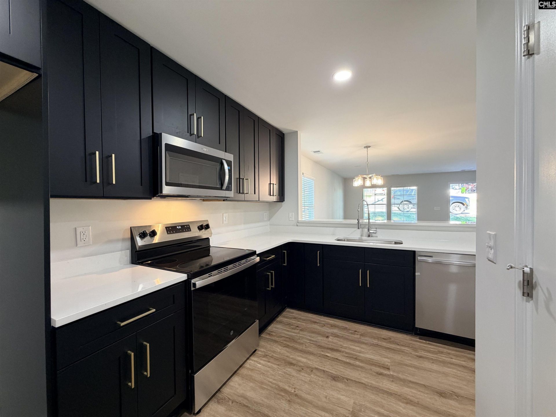 2826 Truman Street Photo 5