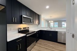 2826 Truman Street photo 4