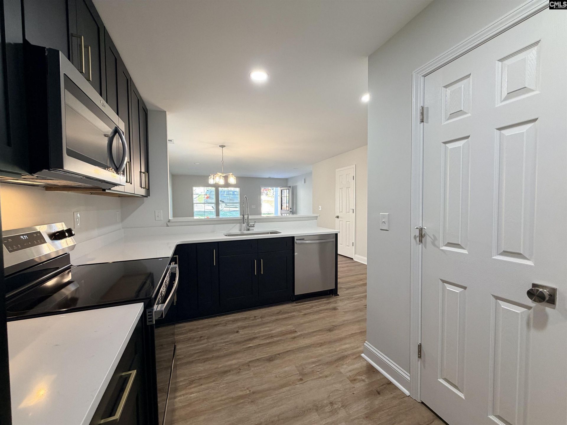 2826 Truman Street Photo 6