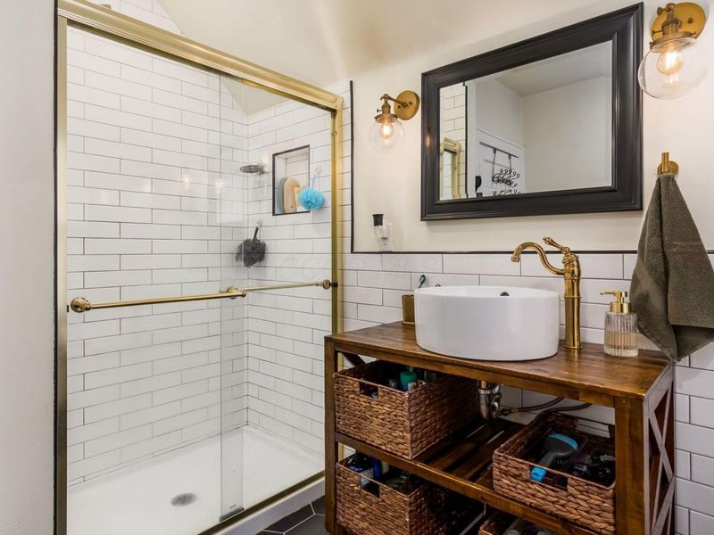 2555 Glenmawr Avenue, Columbus, OH 43202 Photo 13