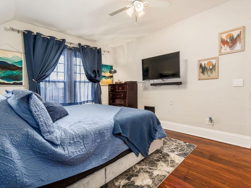 2555 Glenmawr Avenue, Columbus, OH 43202 Photo 16