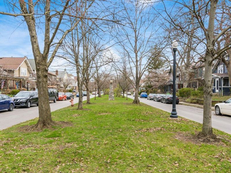 2555 Glenmawr Avenue, Columbus, OH 43202 Photo 29