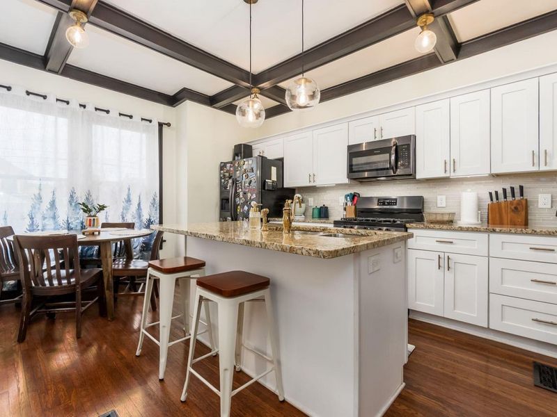 2555 Glenmawr Avenue, Columbus, OH 43202 Photo 40